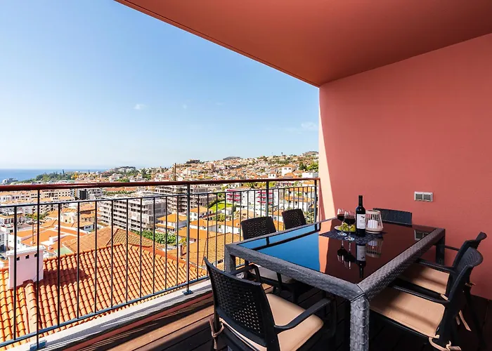 Mar E Sol Chic & Modern